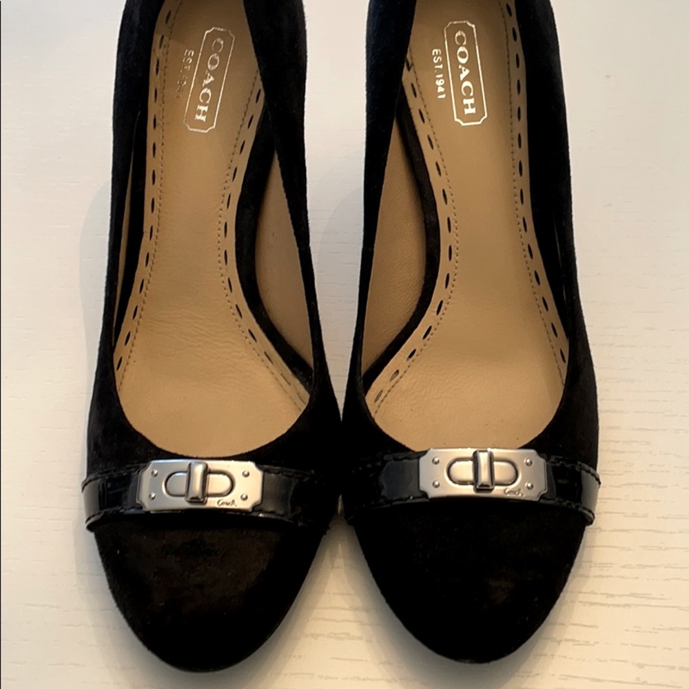 Gorgeous suede and patent leather Coach Pumps